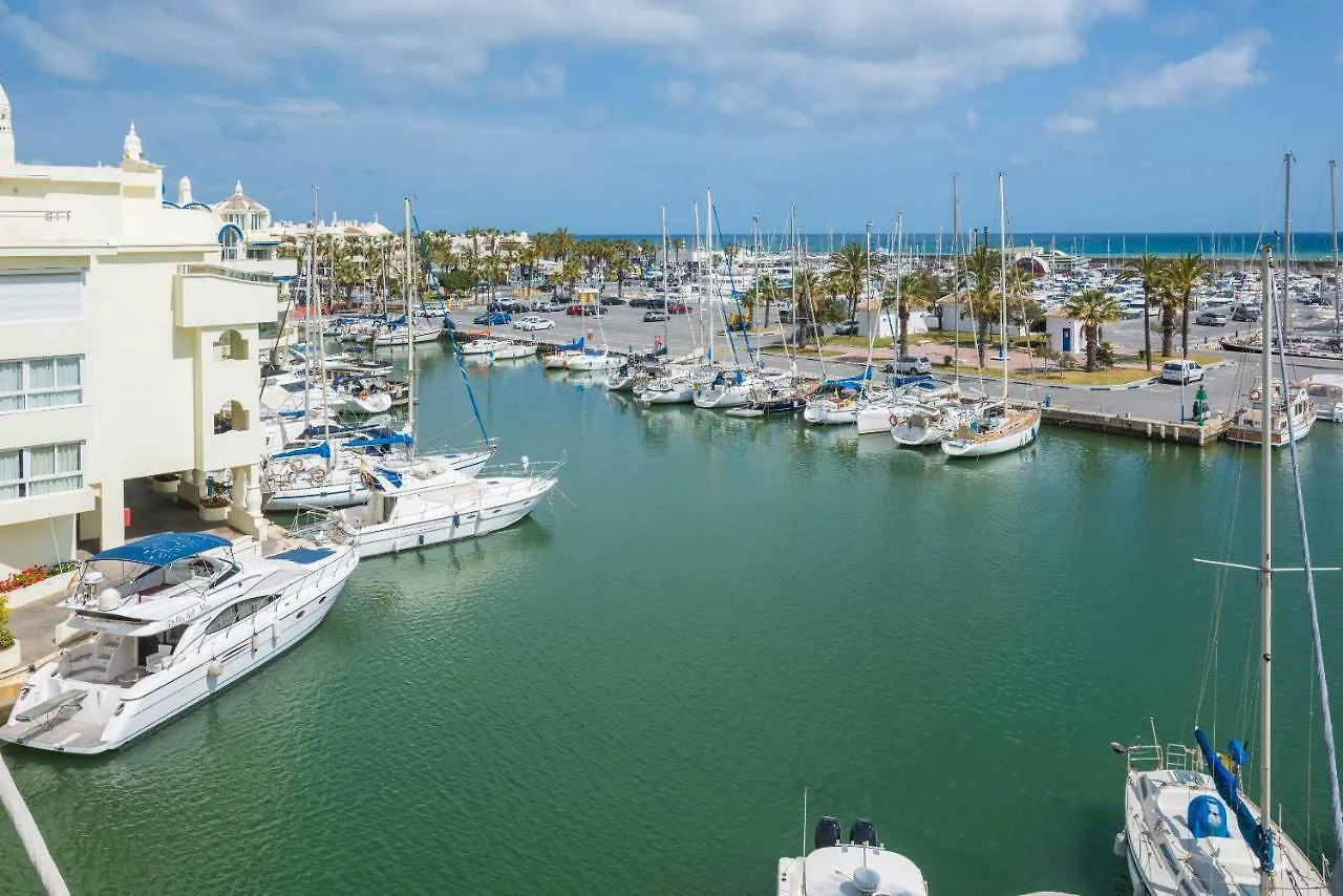 Apartment Wintowinrentals Luxury And Sea View Inside Puerto Marina Benalmadena