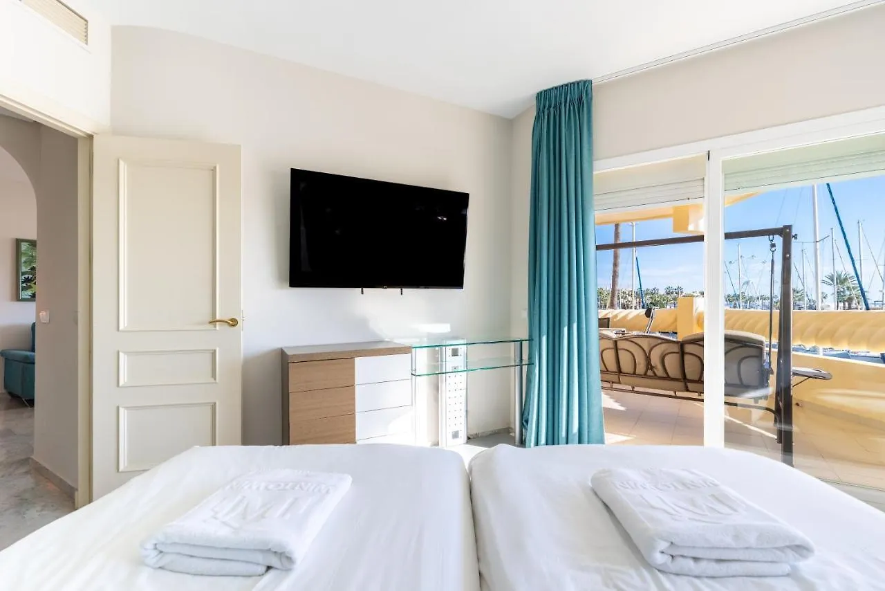 Wintowinrentals Luxury And Sea View Inside Puerto Marina Benalmádena